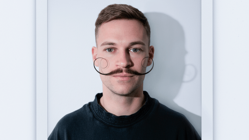 #Movember: Google бросает вызов звездам футбола, используя ИИ для создания усиков