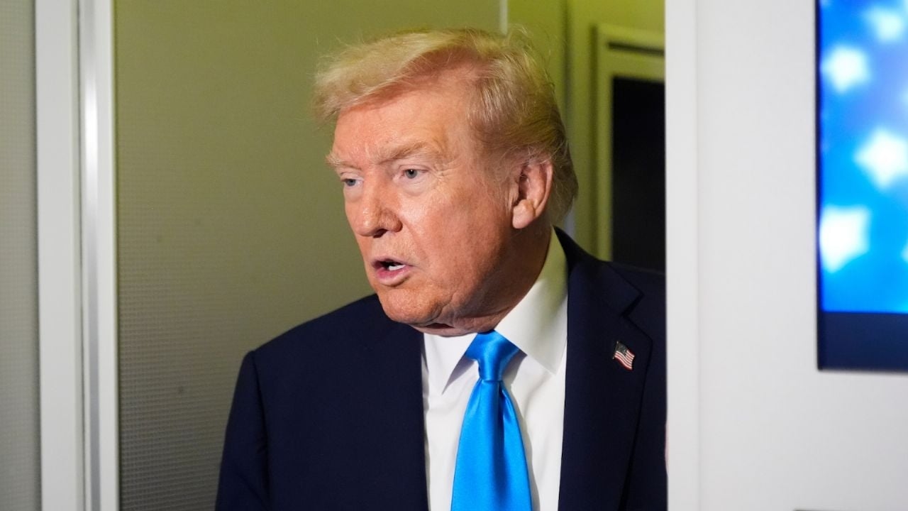 Trump threatens Canada with an additional 10% tax for not withdrawing trade sanctions against tariffs
